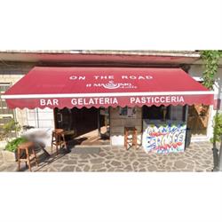 On The Road Cafe' Pub Pasticceria Gelateria