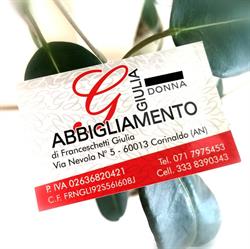 Giulia Abbigliamento Uomo Donna
