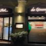 Vetrina della pizzeria