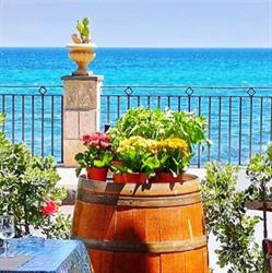 À Putia Enoteca e Cucina Giardini Naxos