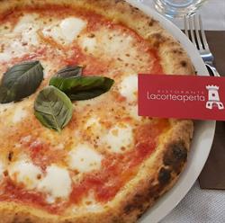 Lacorteaperta Ristorante Pizzeria