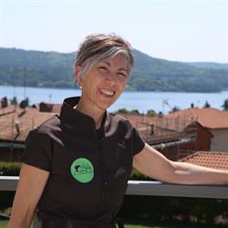 Massaggio Olistico Lago Salute E Benessere di Elisabetta Tarello