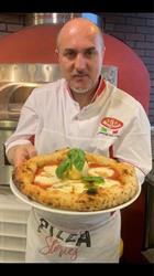 Ristorante Pizzeria Da Robert “Mimi la Regina d’oro 24 k” Venezia Jesolo Lido