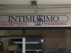 Intimissimo di Flora e Mariella Abrusci