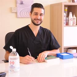 DOTTOR Marco Barbetta Osteopata e Fiosioterapista