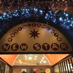 New Star Abbigliamento e Accessori Donna Uomo