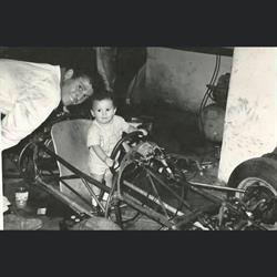 Autoservice Flli Vittoria Carrozzeria E Noleggio
