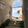L'ingresso 2