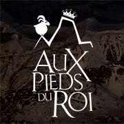 Aux Pieds Du Roi