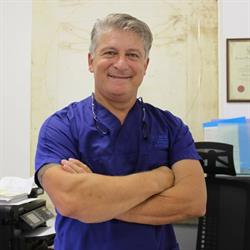 Dott. Mauro Civica D.C, Bsc, CPC, Laureato Palmer College of Chiropractic USA