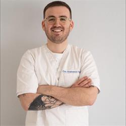 Osteopata Francesco Farè