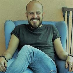 Gabriele Zangarini Copywriter Freelance
