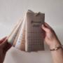 Calendario in carta fatta a mano