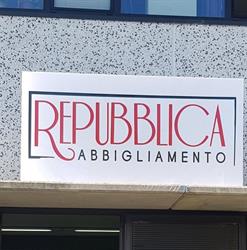 Repubblica Abbigliamento