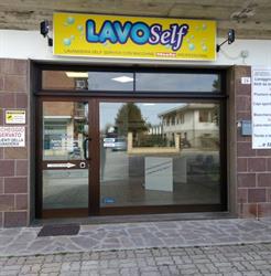 LAVOSELF lavanderia self service con macchine MIELE PROFESSIONAL