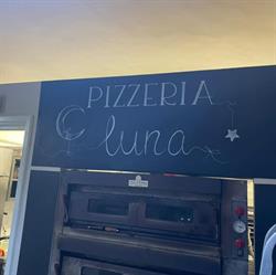Pizzeria La Luna
