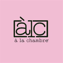 À la chambre
