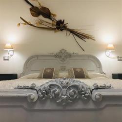 B&B Shardana