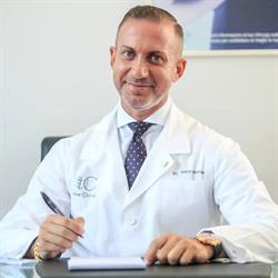 Dr Mario Rampa - Senologo - Milano