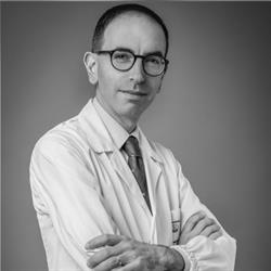 Dr. Vito Toto, Chirurgo plastico