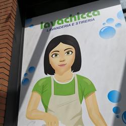 Lavachicca lavanderia self service e stireria
