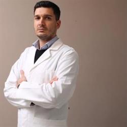 Dott. Federico Romaniello - Dermatologia e Venereologia