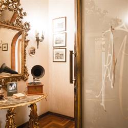 Il Marchese di Napoli - Guest House in Naples