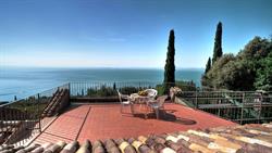 La Limonaia villa Vacation Rental, lake Garda