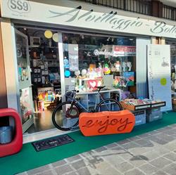 Alvillaggio bottega-store indipendente