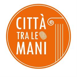 Città tra le mani