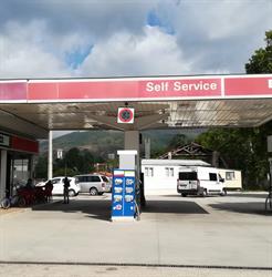 Stazione di servizio Esso
