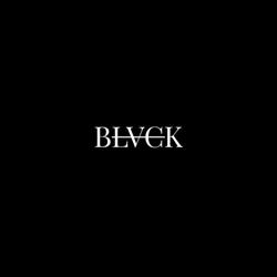 BLACK & WHITE CAFÉ