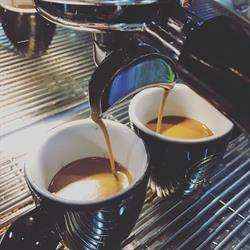 Avenue Coffee Bar