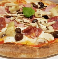 Pizzeria La Lanterna