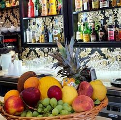 Golden bar