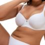 Coppe morbidamente imbottite, con ferretti modellanti.
Reggiseno distanziatore in microfibra liscia.
Ali in tessuto morbidissimo a doppio strato con cuciture invisibili.
Fibra LYCRA® elasticizzata.