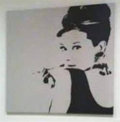 Audrey abbigliamento