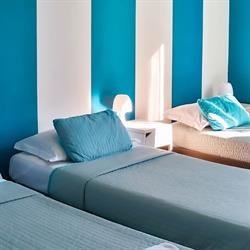 B&B I AM Here-Gioia