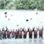 Rafting Valle d'Aosta - partecipanti salutano