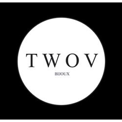 Twov bijoux