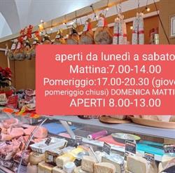 Magenta market