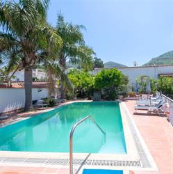 HOTEL CANDIA S.A.S.