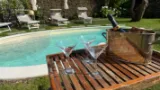 aperitivo in piscina