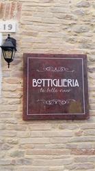 La Bella Vines