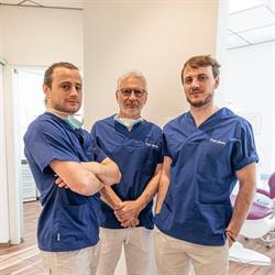 Studio Dentistico Grossi, Dott. Alfredo, Dott. Mario e Dott. Giulio