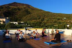 Shiatsu e Yoga - Luca De Lisio