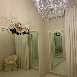Abiti da sposa di Leone Maria Abiti da Sposa su misura- Puglia
