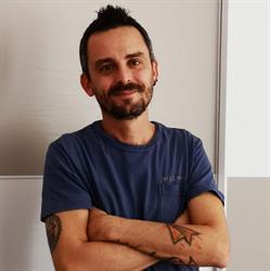 Daniele Poroli Massaggiatore a Domicilio