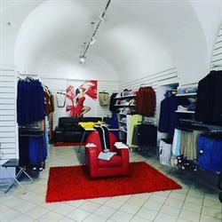 Avenue Outlet