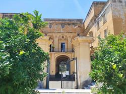Biblioteca Civica "Giovanni Buonajuto"
